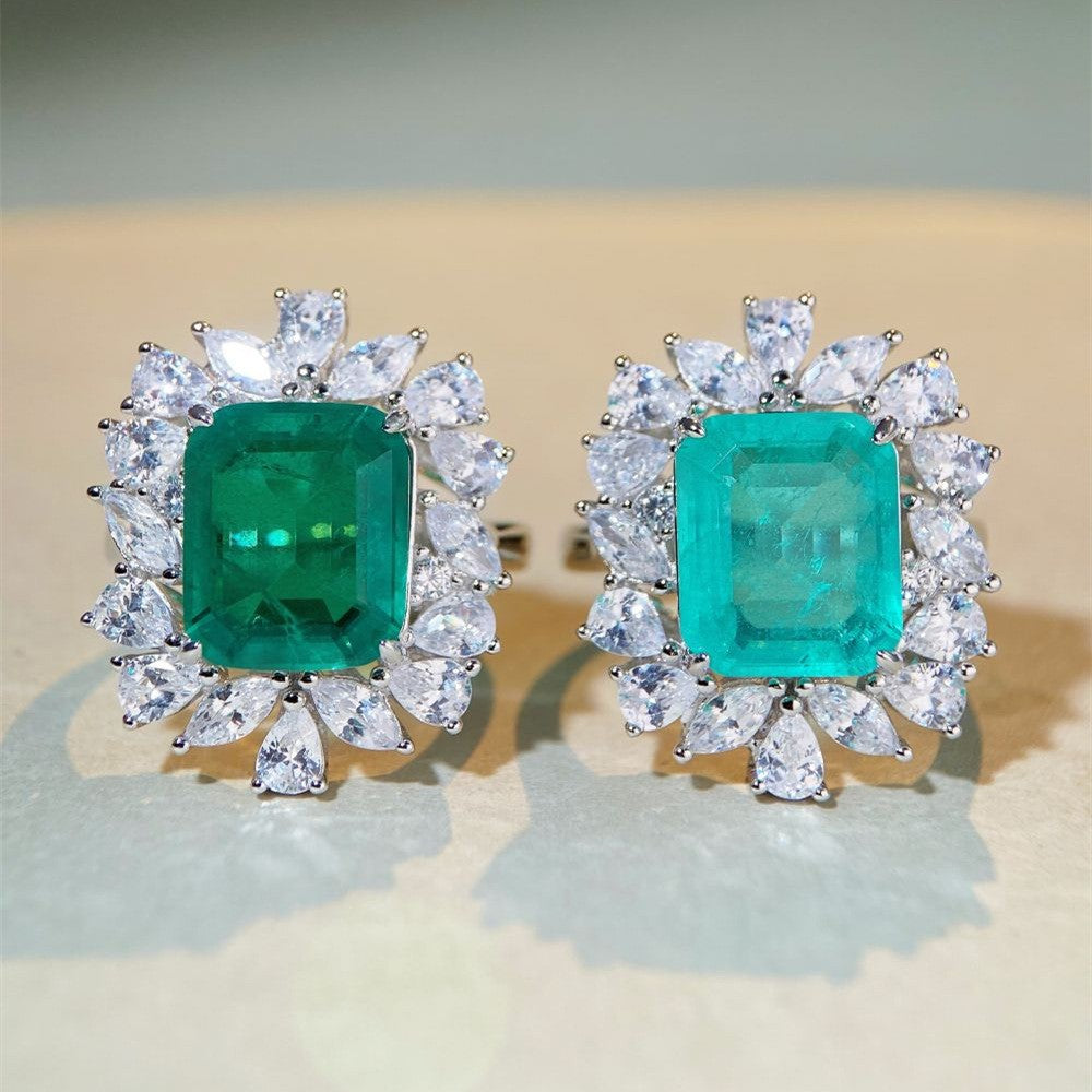 Women's Classic Diamond Ring