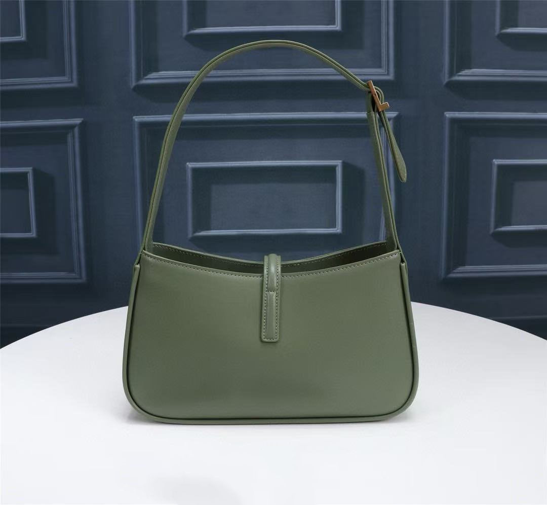Bei Fei Qi Genuine Leather Shoulder Bag
