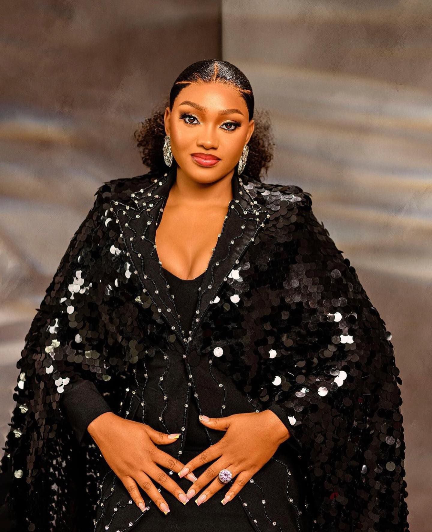 Luxury Women's Blazer with Sequin Cape Plus Size Beaded Blazer Jacket Custom Wedding Guest Formal Wear Evening Party Outfit Luxury Women's Blazer with Sequin Cape Plus Size Beaded Blazer Jacket Custom Wedding Guest Formal Wear Evening Party Outfit