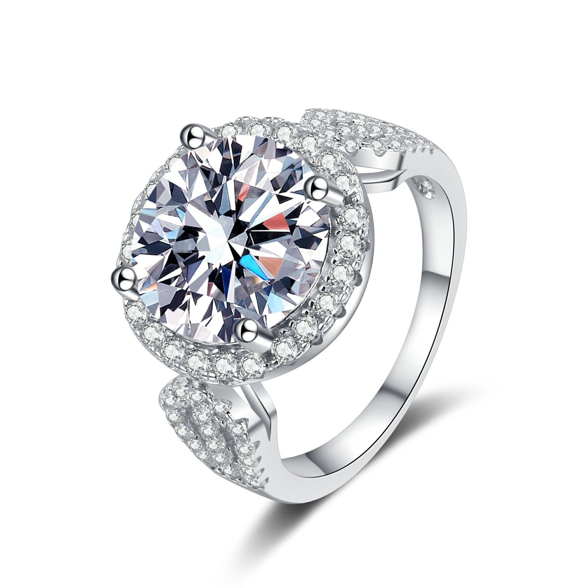 Women's Romantic Moissanite Engagement Ring