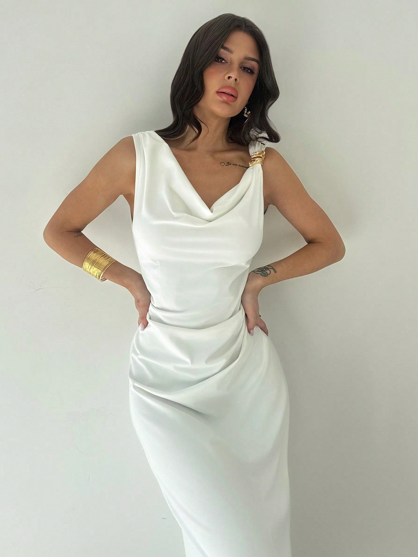 Elegant sleeveless slimming dress 2025 new style women's summer slimming, elegant and large dress Elegant sleeveless slimming dress 2025 new style women's summer slimming, elegant and large dress