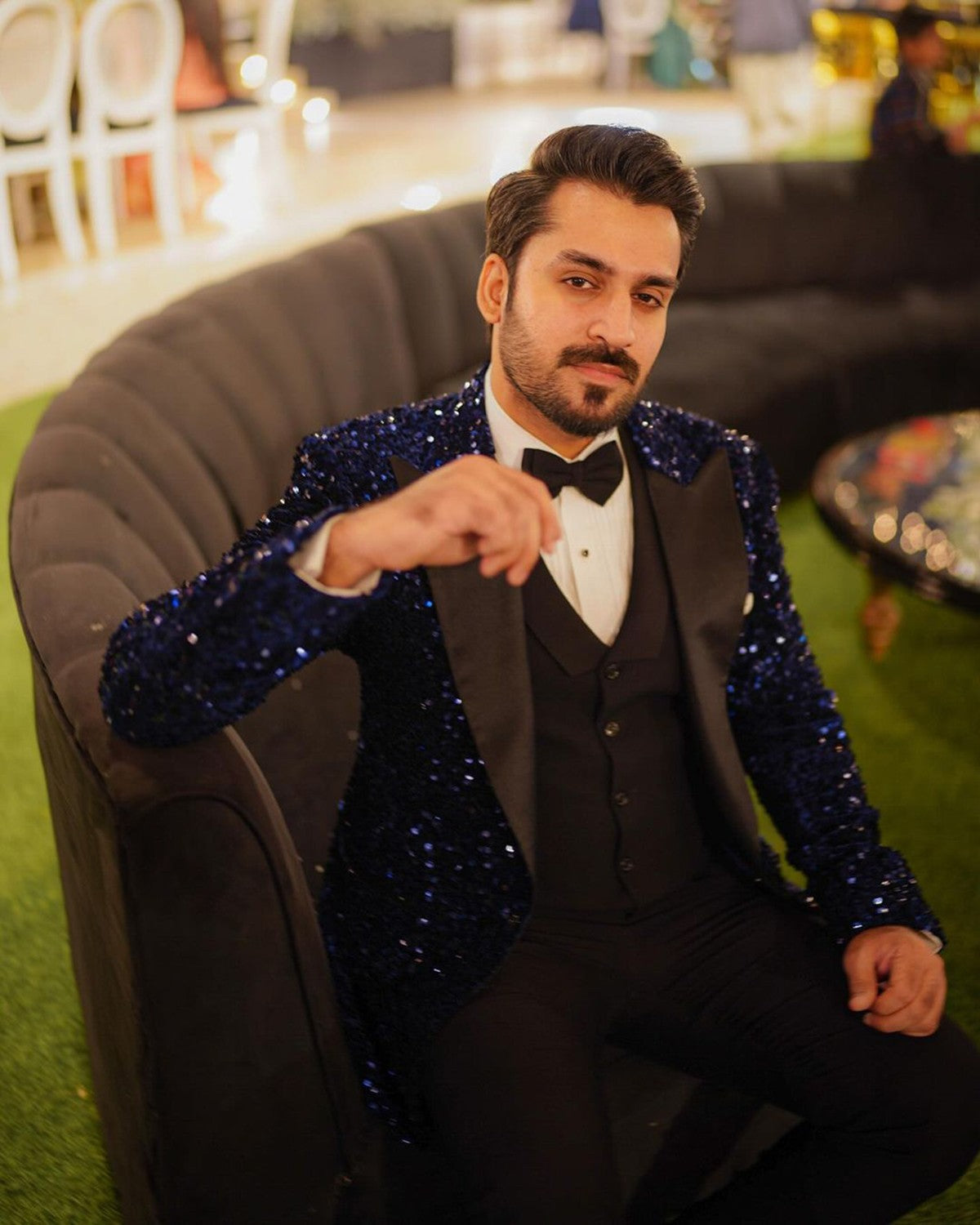 Men's 3 Piece Shiny Sequin Tuxedo Suits Custom Made Special Occasion Groom Formal Wear Prom Evening Party Men's 3 Piece Shiny Sequin Tuxedo Suits Custom Made Special Occasion Groom Formal Wear Prom Evening Party