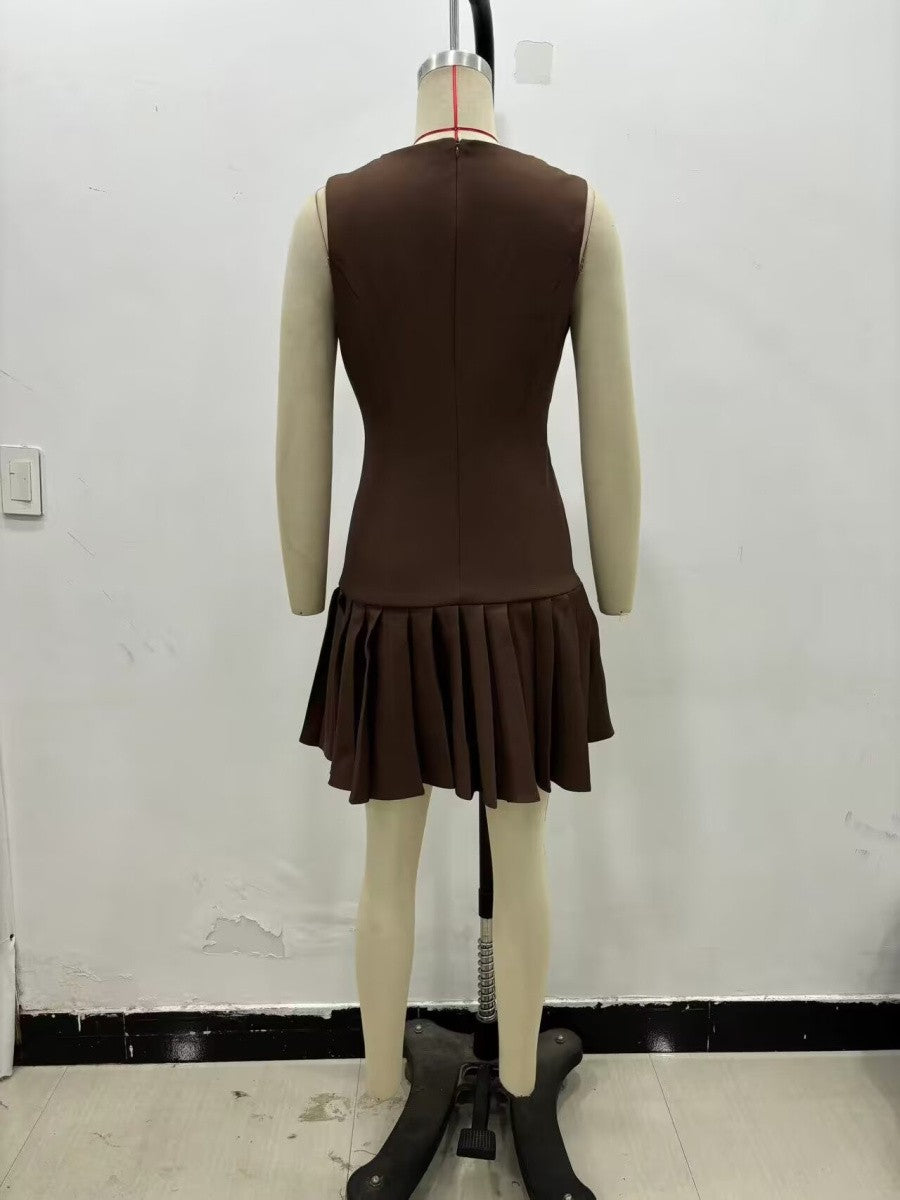 Traf2024 new product 3D cut out mini dress, pleated skirt design, brown sleeveless round neck short dress for womenTraf2024 new product 3D cut out mini dress, pleated skirt design, brown sleeveless round neck short dress for women