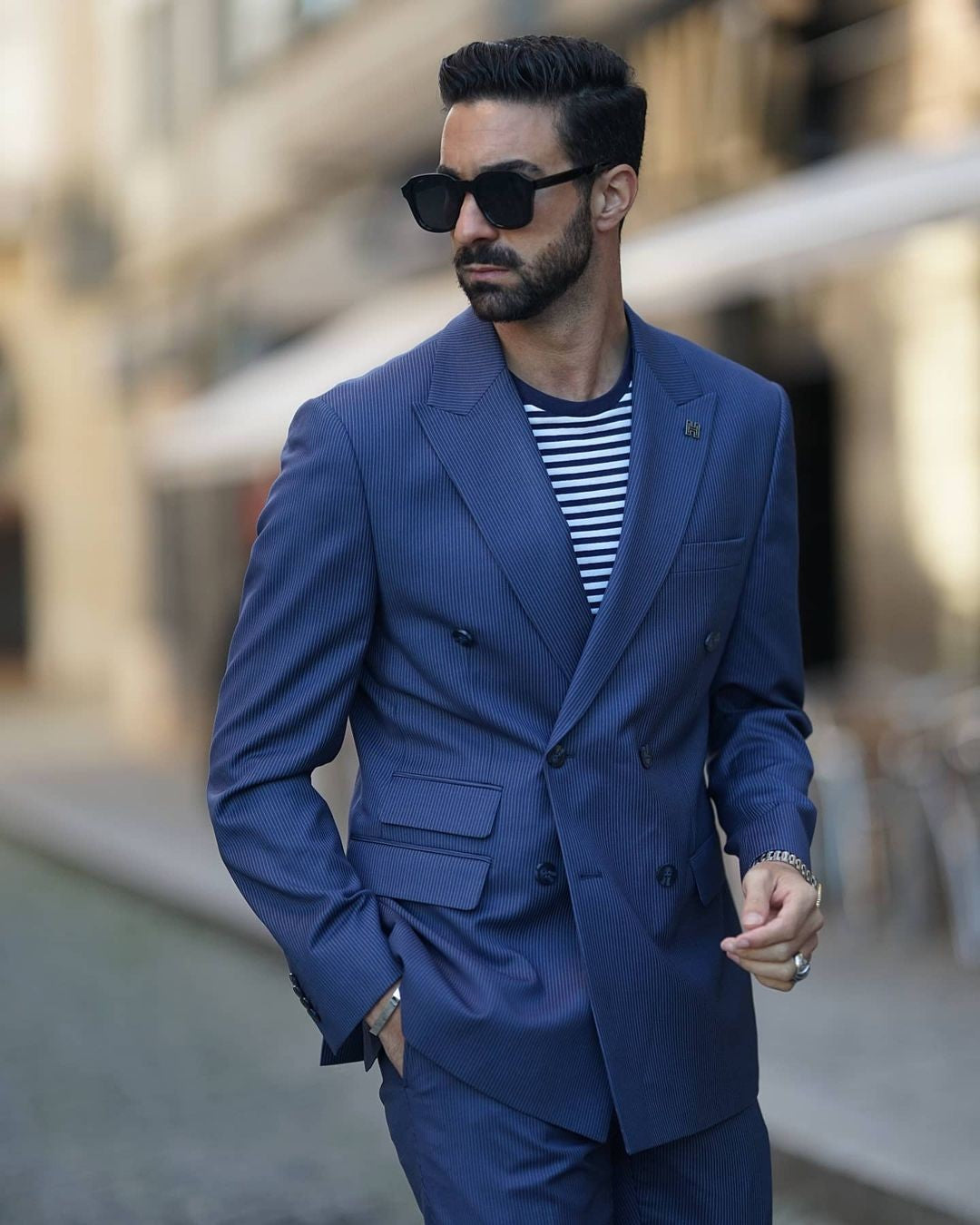 Men's Striped Suits Plus Size Wedding Tuxedos 2 Pieces Double Breasted Jacket and Pants Custom Suits Prom Party OutfitMen's Striped Suits Plus Size Wedding Tuxedos 2 Pieces Double Breasted Jacket and Pants Custom Suits Prom Party Outfit