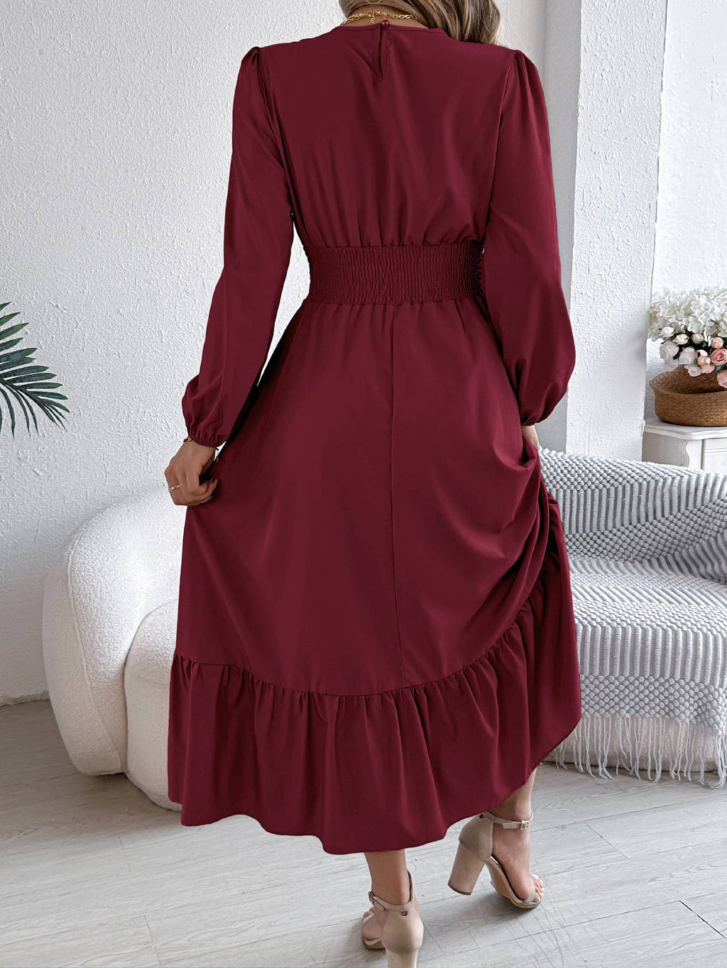 Autumn and winter casual elegant solid color round neck long sleeve cinched waist lotus leaf edge dress women's clothing Autumn and winter casual elegant solid color round neck long sleeve cinched waist lotus leaf edge dress women's clothing